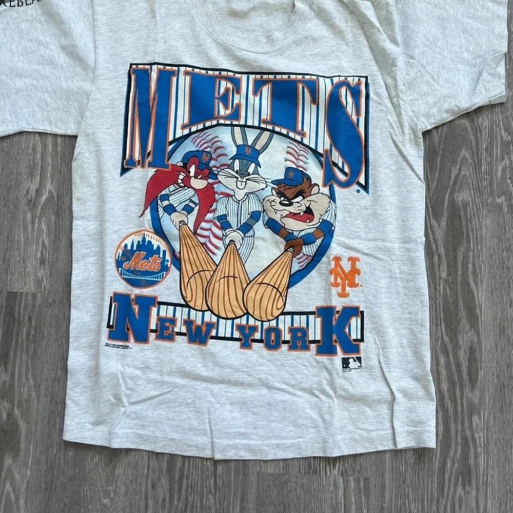 Vintage 1993 Looney Tunes Mets New York T-shirt, New York Mets, MLB Vintage Shir